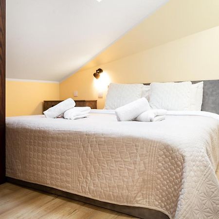Househost Apartment:Bracka 3/15A Krakow Ngoại thất bức ảnh